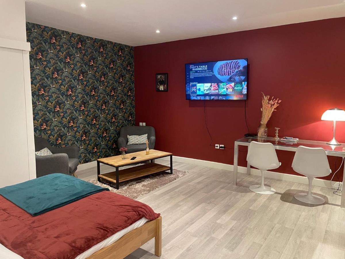 Le Relais Du Petit Lion Apartment Blois Exterior photo